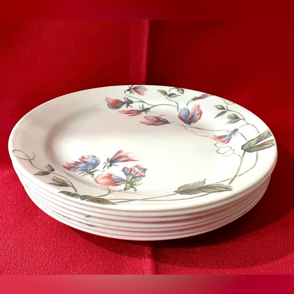 17 Corelle Floral Set - Picture 2 of 7